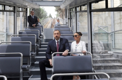 Prezident və birinci xanım funikulyorda - FOTOLAR