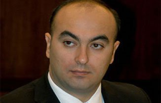 Elnur Aslanov: 