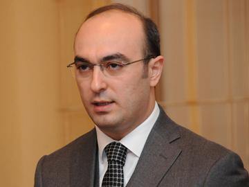 Elnur Aslanov: 