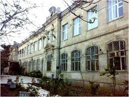 “Təfəkkür” universitetinin müəlliminin məhkəməsi başladı