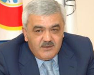 Rövnəq Abdullayev “İlin adamı” seçildi