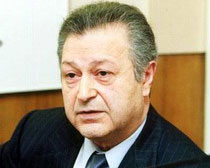 Mütəllibov siyasətən getdi