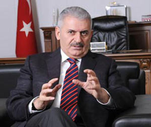 Nəqliyyat naziri Azərbaycanda rəsmi səfərdədir