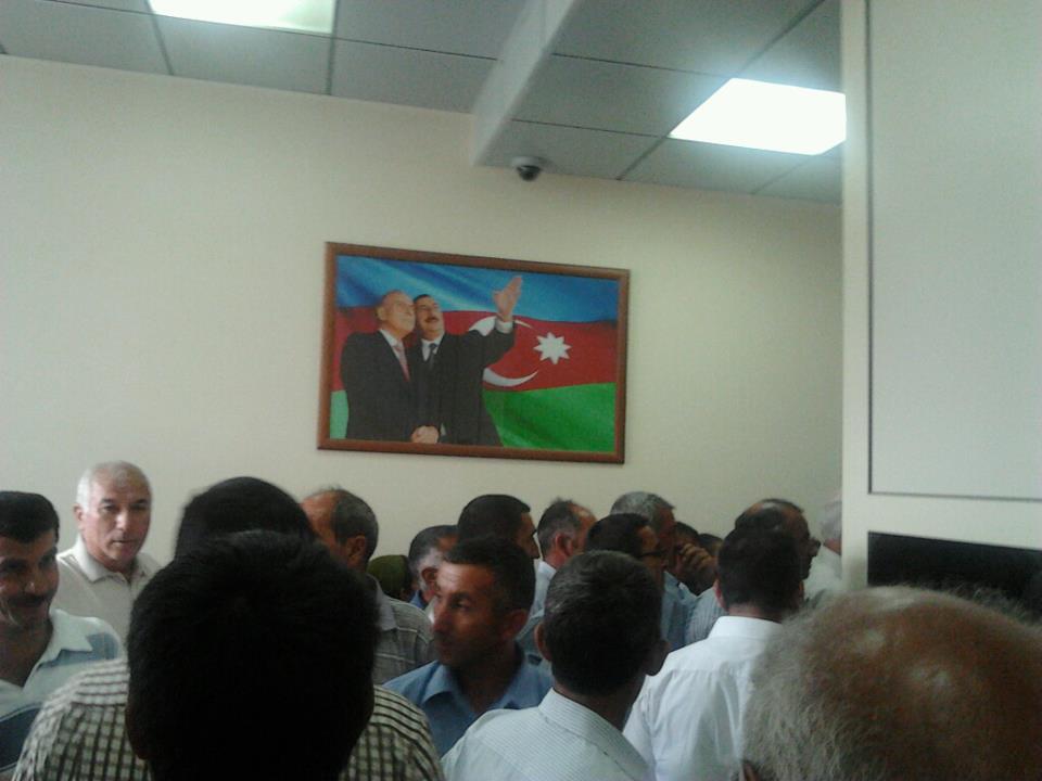 Sabirabadlılar Bakıda FHN qarşısında aksiya keçirib