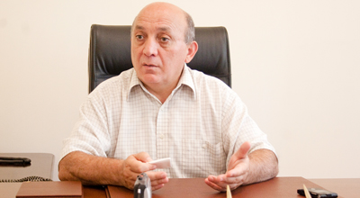 YAP-dan İsa Qəmbərə sərt ismarıc: 