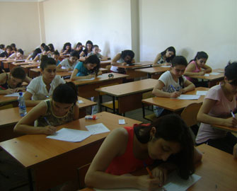 Bu gün seçim vaxtıdır
