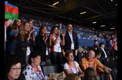 Prezident İlham Əliyev olimpiada yarışlarını canlı izlədi - FOTOLAR