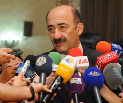 Azərbaycanlı nazir: 