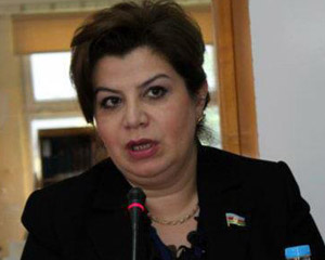 Gülər Əhmədova: 
