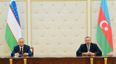 İlham Əliyev və Özbəkistan prezidenti mətbuata bəyanatlarla çıxış etdi