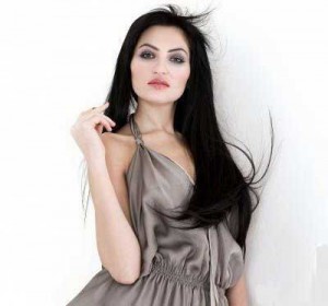 Azərbaycanlı modelyer həyat yoldaşı üçün nə etdi? - FOTOLAR