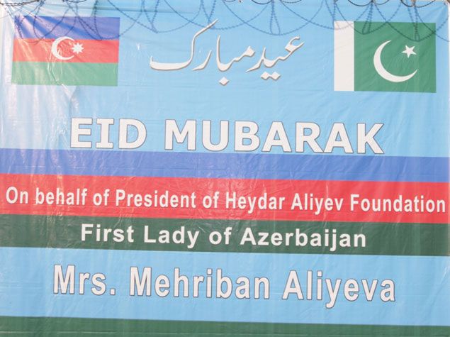 Mehriban Əliyevanın adından 30 min nəfərdən çox imkansıza qurban əti paylanıb - FOTO