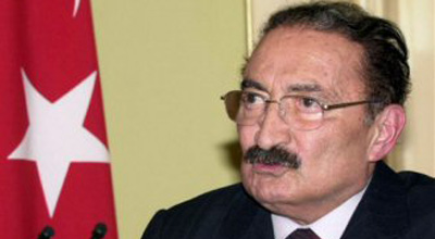 Sabiq baş nazirin maşını satışa çıxarıldı