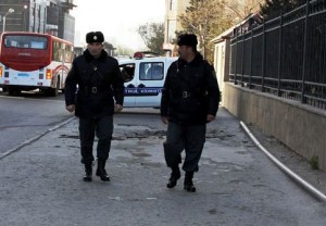 Azərbaycanda polislər arasında dava düşdü - ŞOK