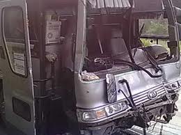 Avtobus aşdı: 2 məktəbli ölüb, 15-i yaralandı