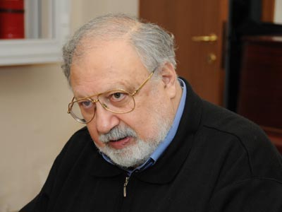 Rüstəm İbrahimbəyov nəyə görə Azərbaycan xalqına düşmən kəsilib?