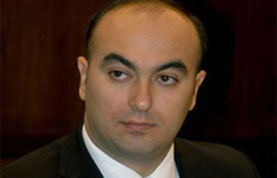 Elnur Aslanov: 