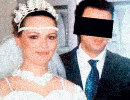 Dəhşətli qətl: Əri boşanmaq istəyən hamilə qadını qətlə yetirdi