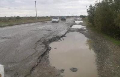 Azərbaycanda yeni tikilən yol bu hala düşdü - FOTOLAR
