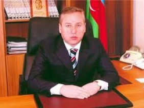 Nəsiminin icra başçısı bina sakinlərini 