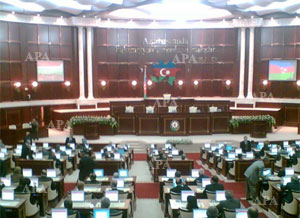 Millət vəkilləri sonsuzluğun aradan qaldırılmasını müzakirə etdilər