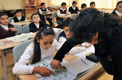 İbtidai sinif müəllimi işləmək istəyənlər bu xəbəri mütləq oxusun!