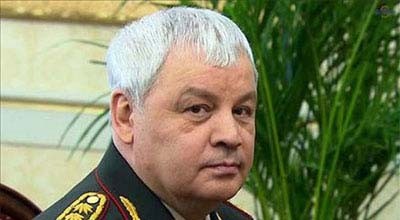 Azərbaycanın müdafiə naziri Rusiyaya getdi