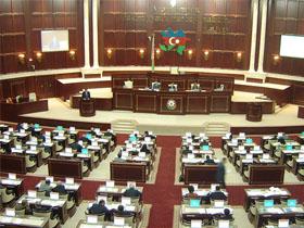 Parlament bu il sonuncu toplantısını keçirəcək