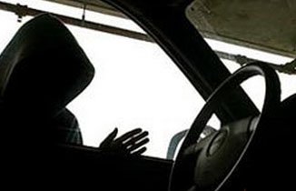 Azərbaycanda 32 yaşlı şəxs dostunun maşınını oğurladı
