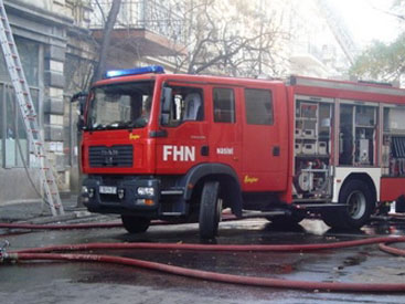 Bakıda beşmərtəbəli bina yandı – 20 nəfər köçürüldü