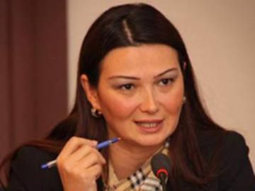 Qənirə Paşayeva: 
