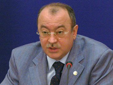 Kəmaləddin Heydərovun müşavirə keçirildi