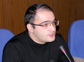 ‘‘EL’ hərəkatı yeni bir siyasi cırtdandır’ - Eynulla Fətullayev 