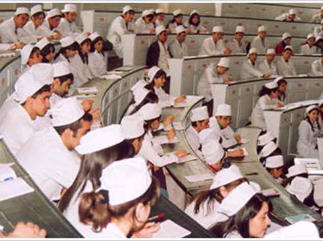 Həkimlərin işə qəbulu üzrə imtahanın nəticələri açıqlandı