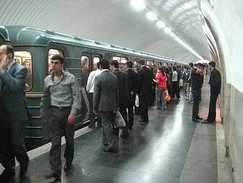 Bakı metrosunda həyəcan -  FOTO 