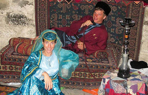 Arşavin Azərbaycanda Messidən çox məvacib alacaq - FOTOLAR
