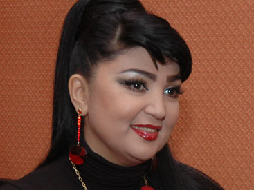 Xalq artisti Azərbaycanı tərk edir