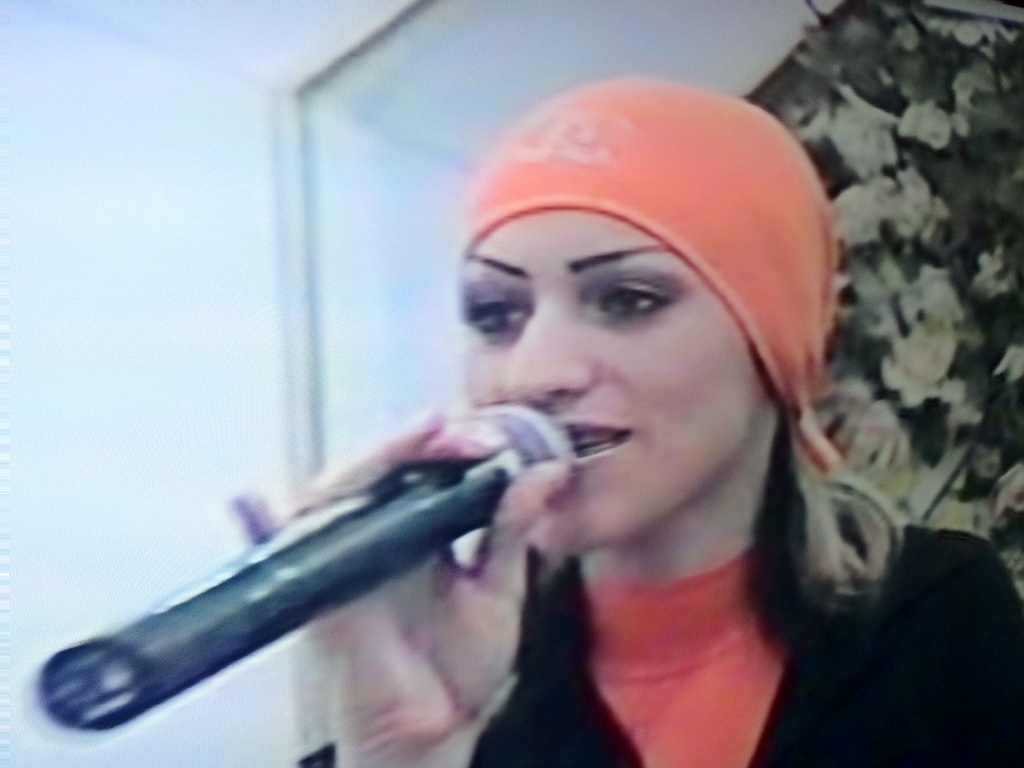 Rəqsanənin 10 il bundan öncə toyda çəkilən –  FOTOLARI 