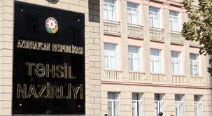 Təhsil Nazirliyi 2 plagiat ali məktəb dərsliyinə icazəni ləğv etdi