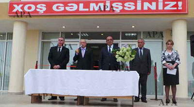 Kəmaləddin Heydərov məktəbin açılışında iştirak etdi