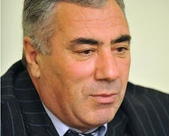‘Əkrəm Əylislinin qulağının kəsilməsi üçün 10 min manat xərc çəkdim’