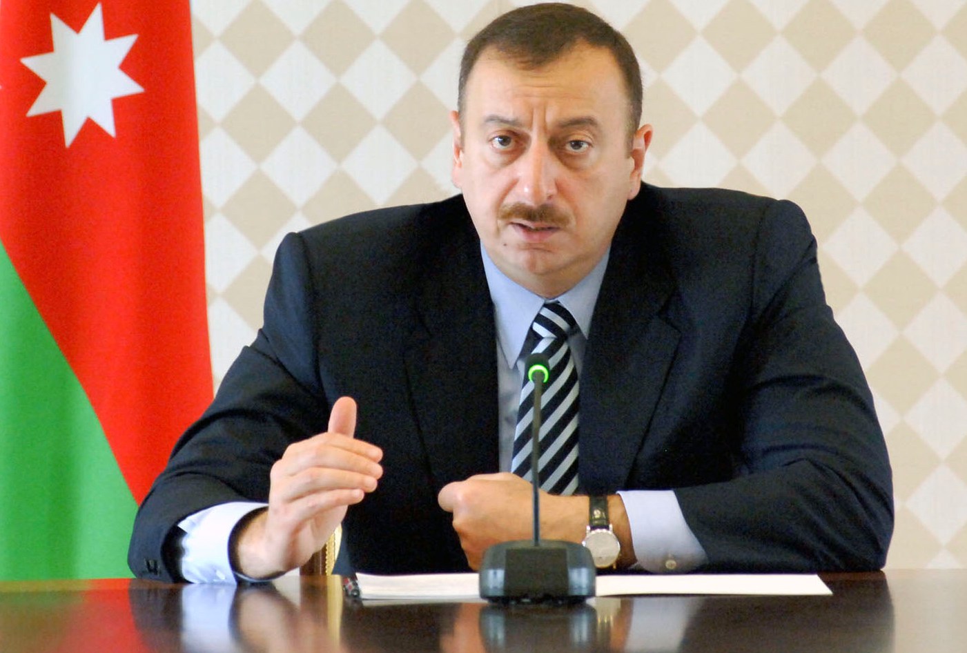 Prezident Misir Mərdanovun işdən azad edilməsi ilə bağlı sərəncam imzaladı -  RƏSMİ