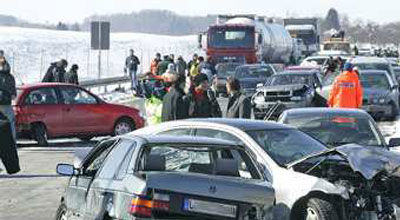 Yol qəzalarında 19 uşaq öldü
