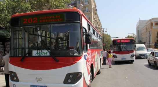 Bakıda avtobuslar üçün gediş haqqı kartlarının satışına başlanılır
