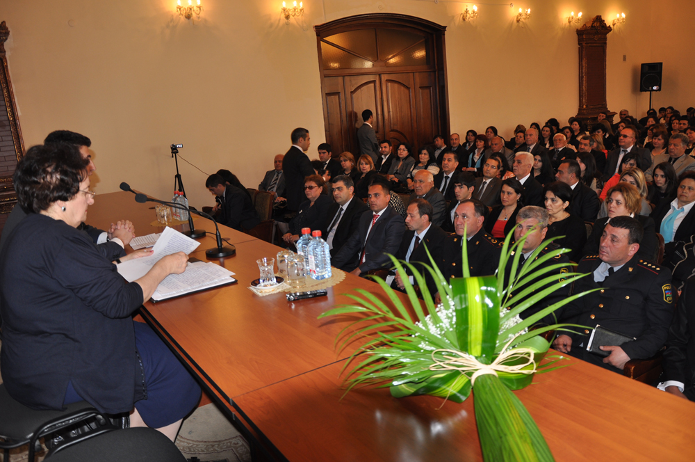 Ombudsman Elmira Süleymanova Gəncəyə səfər edib