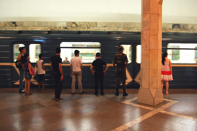 Bakı Metropolitenində yenə qorxulu anlar