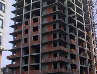 Bakıda tikinti şirkəti bir evi 5 nəfərə satıbmış