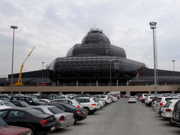 Əcnəbi vətəndaş Bakı aeroportunda infarkt keçirdi