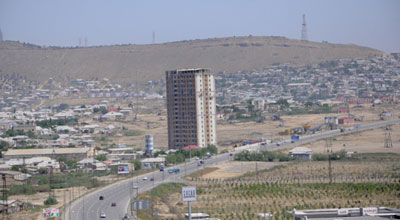 Jurnalistlərin mənzilləri püşklə bölünəcək