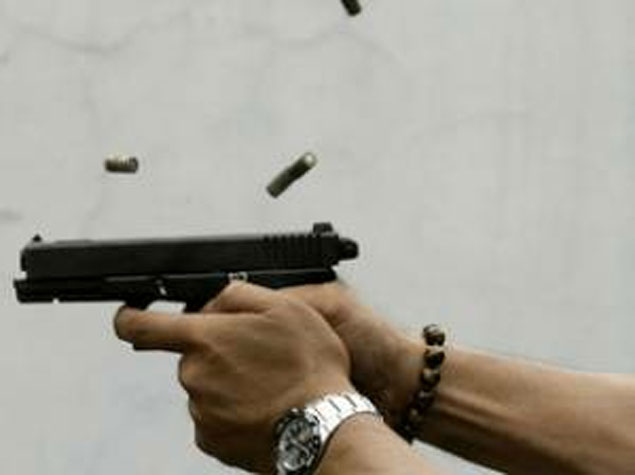 Bakıda sərnişin avtobusunda atışma:  ölən var